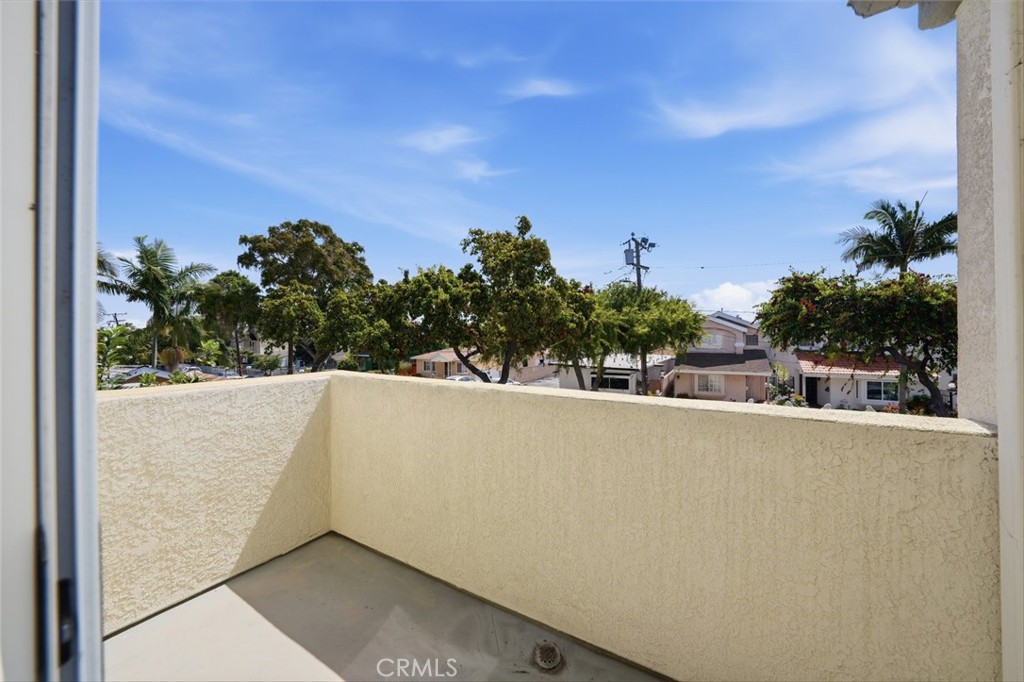 15011 Kingsdale Property Photo 29