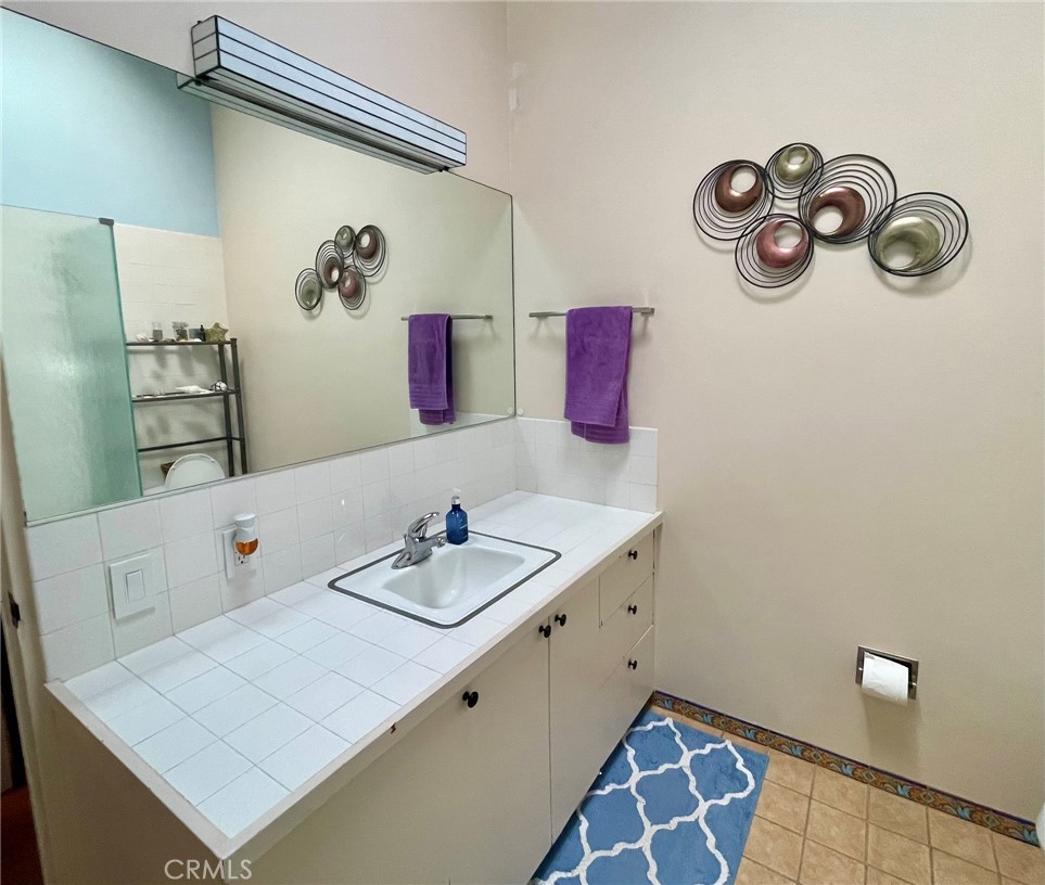 11616 Chenault Street 4 Property Photo 19