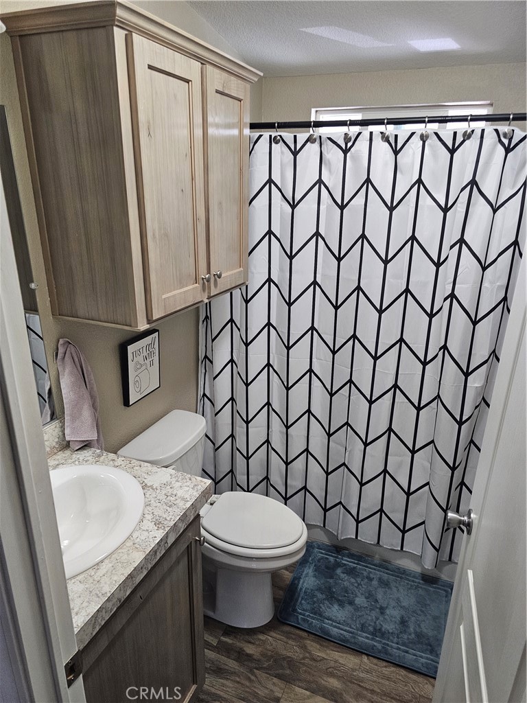 2205 W Acacia Avenue 16 Property Photo 62