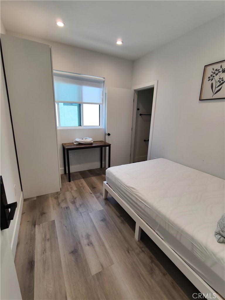 3020 S Normandie Street Property Photo 7