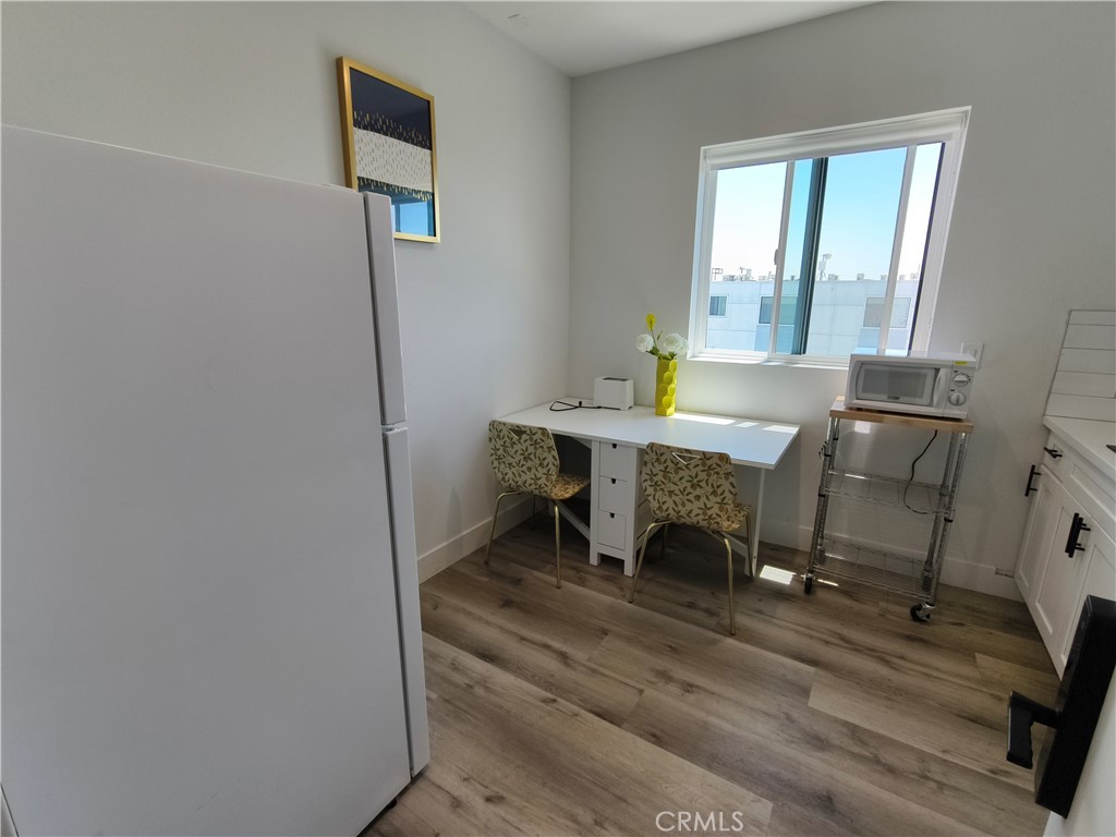 3020 S Normandie Street Property Photo 14