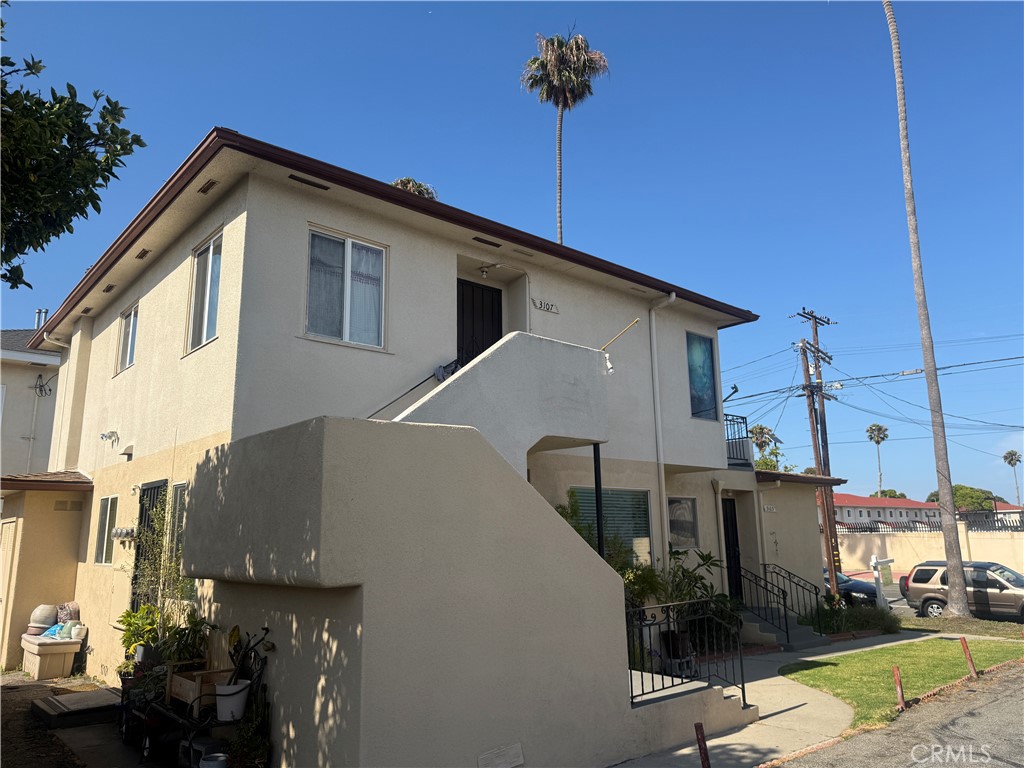 3103 S Pacific Property Photo 6