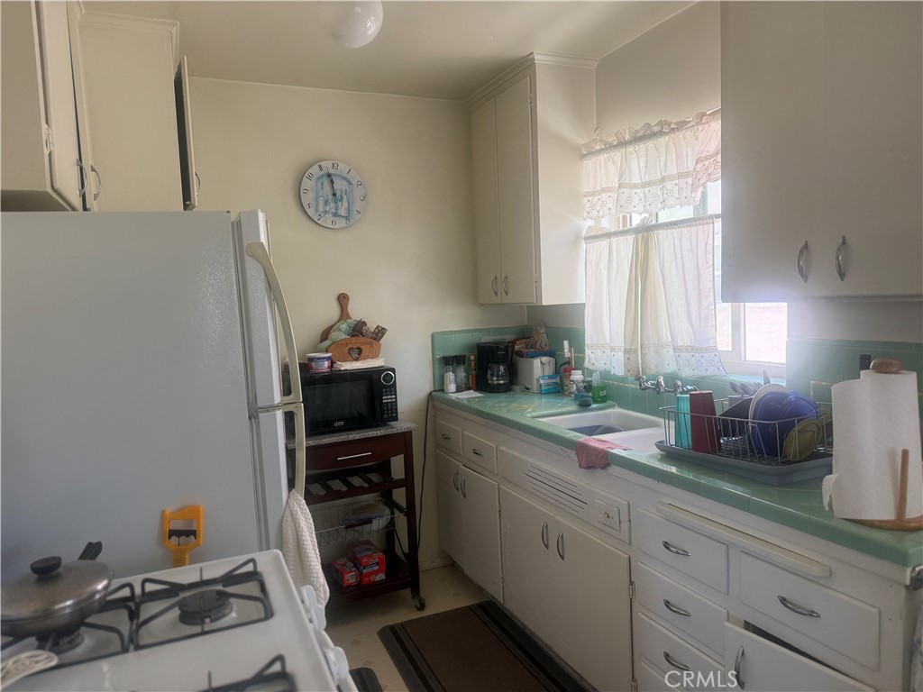 3103 S Pacific Property Photo 13