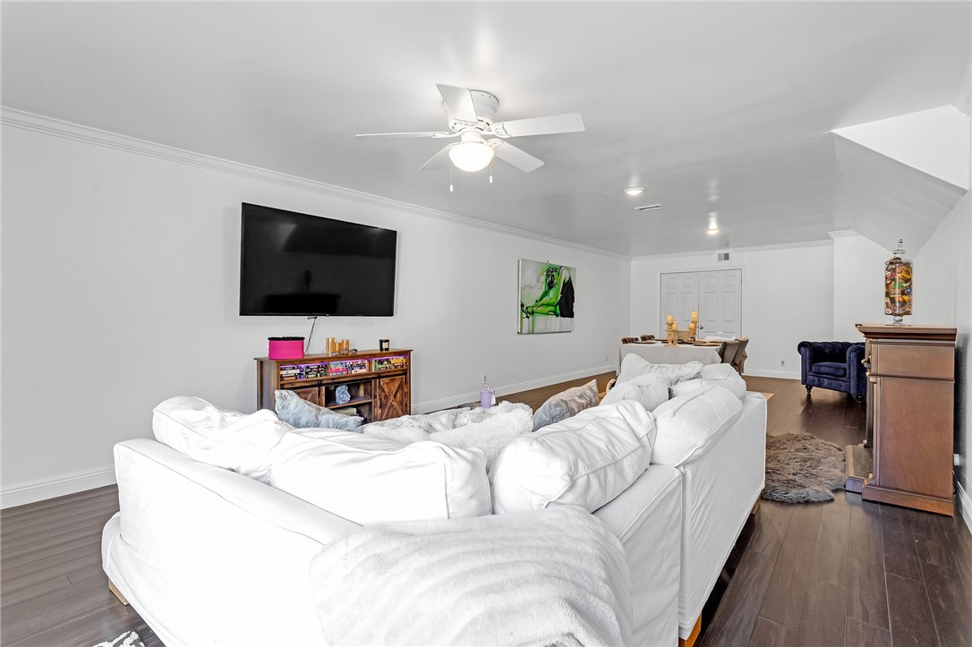 20906 Almazan Road Property Photo 14