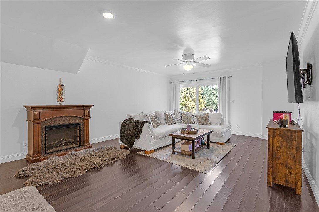 20906 Almazan Road Property Photo 16