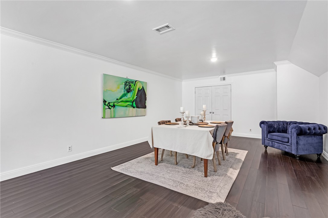 20906 Almazan Road Property Photo 17