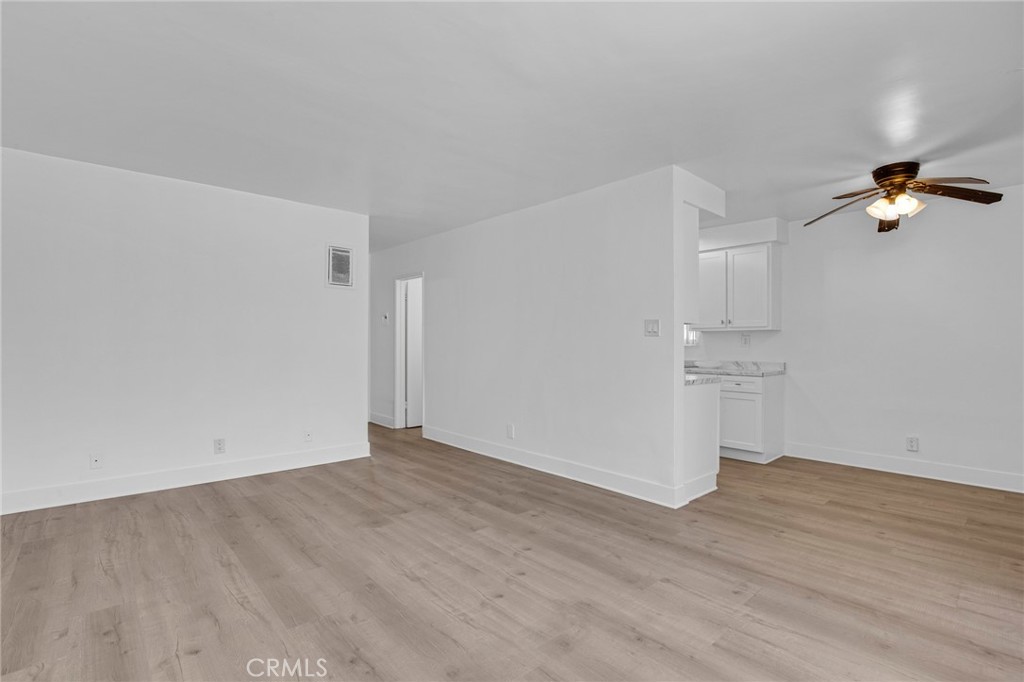 4932 Lennox Property Photo 6