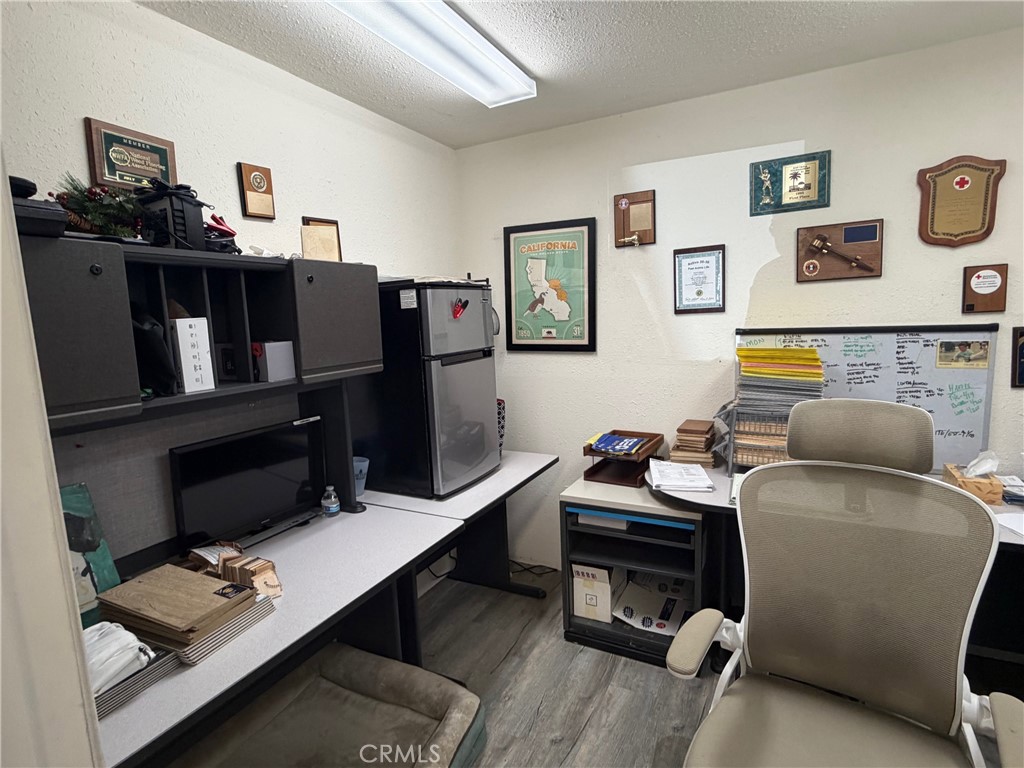 24632 Narbonne Property Photo 8