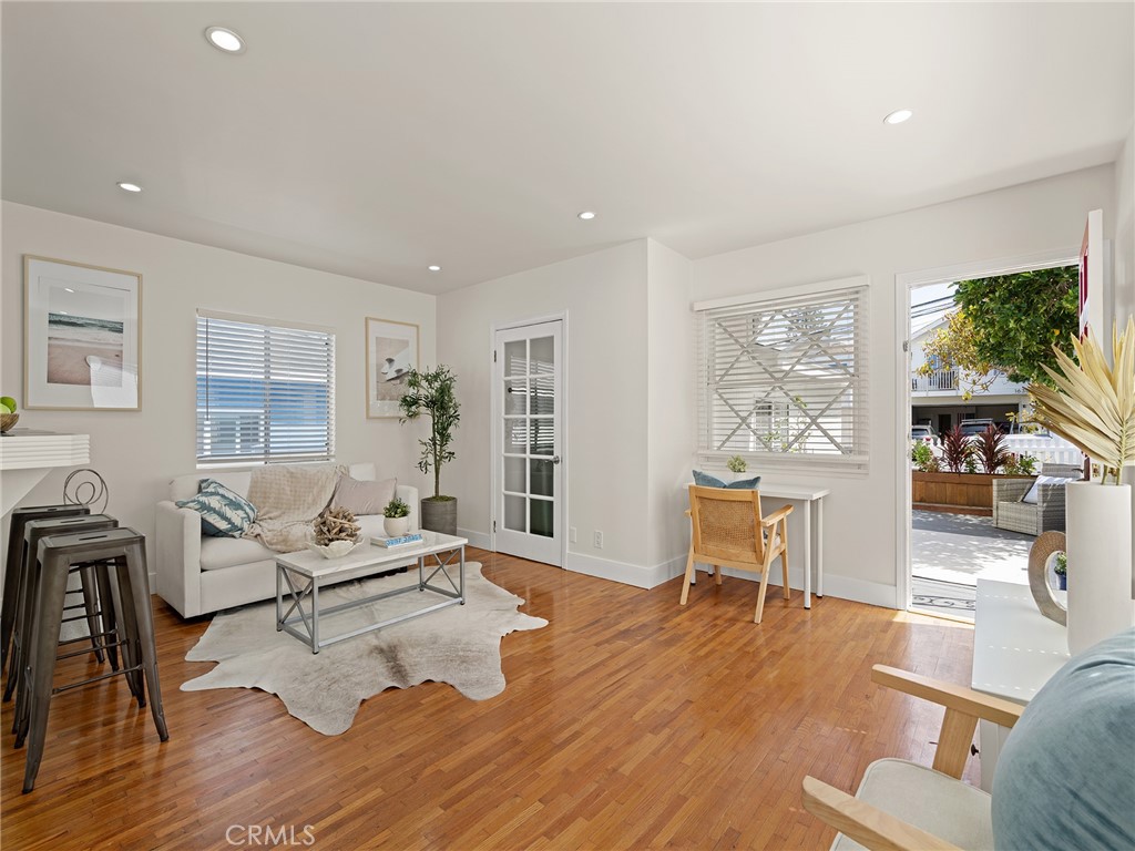 1631 Carver Street Property Photo 11