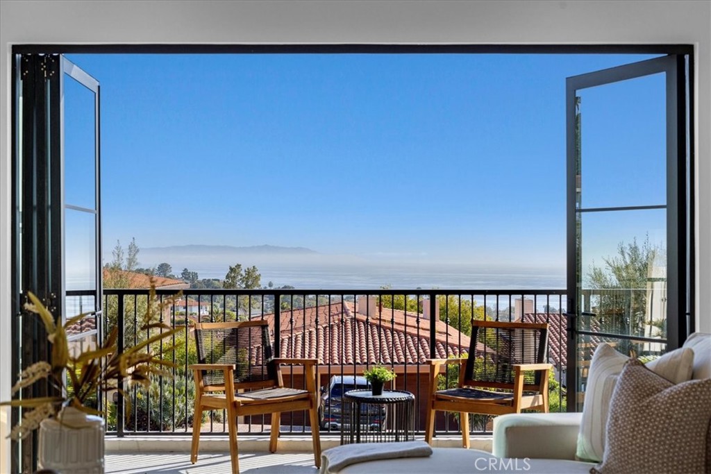 2532 Via Sanchez Property Photo 3