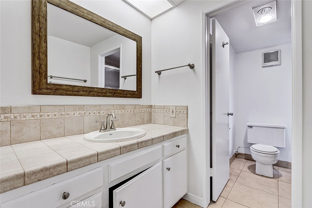 5650 Sumner Way 308 Property Photo 33