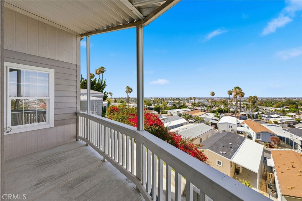 2550 Pacific Coast Highway 152 Property Photo 6