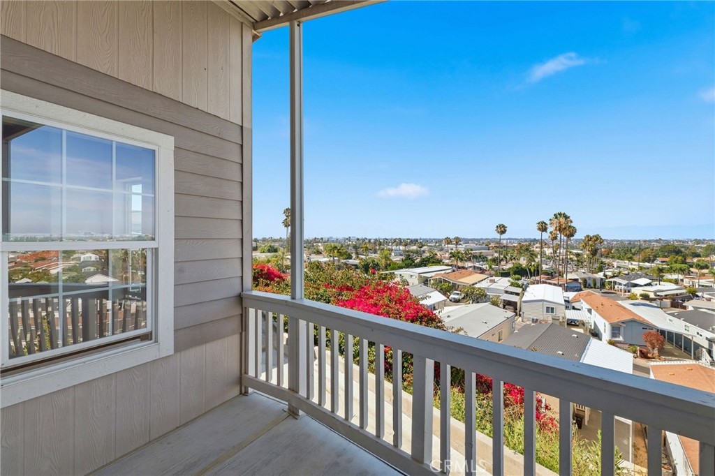 2550 Pacific Coast Highway 152 Property Photo 23