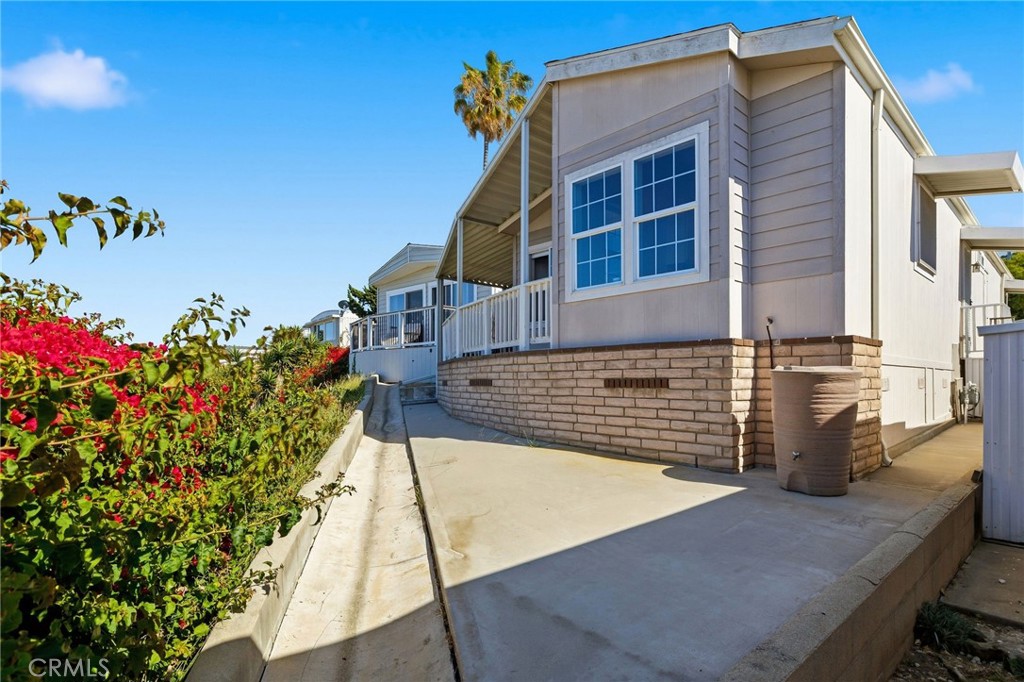 2550 Pacific Coast Highway 152 Property Photo 25