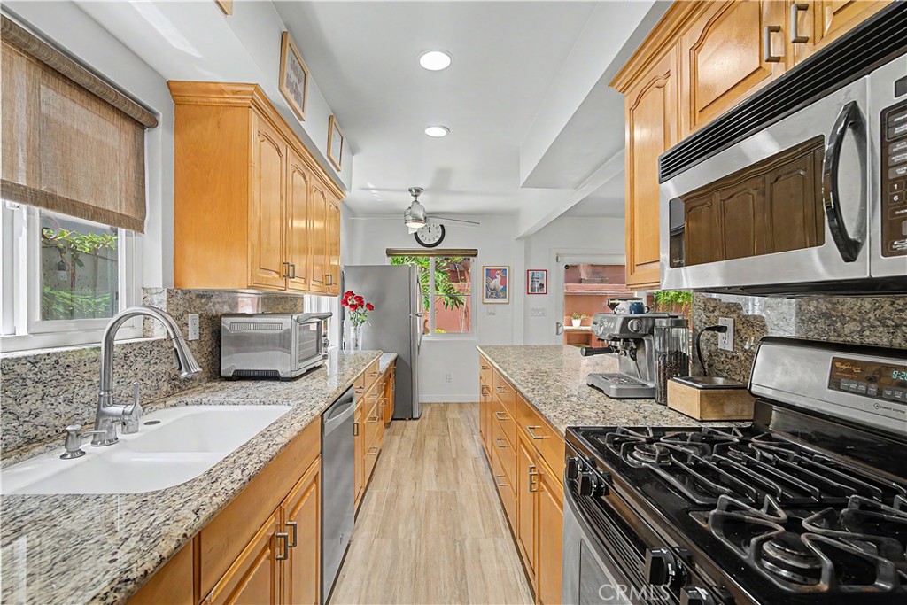 1725 Axenty Property Photo 9
