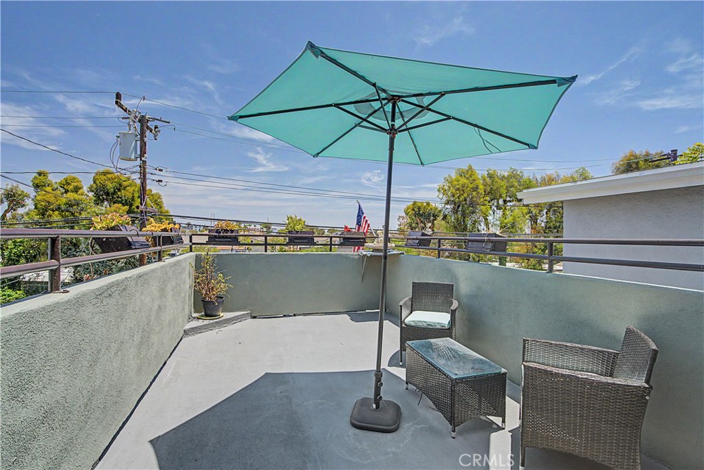 1725 Axenty Property Photo 30