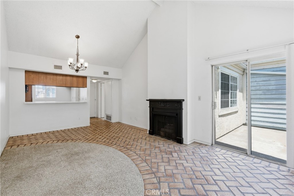628 Daisy Avenue 419 Property Photo 3