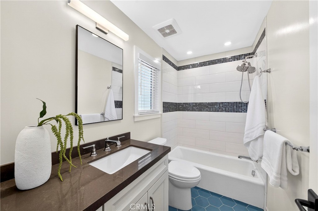 18438 Amie Avenue Property Photo 33