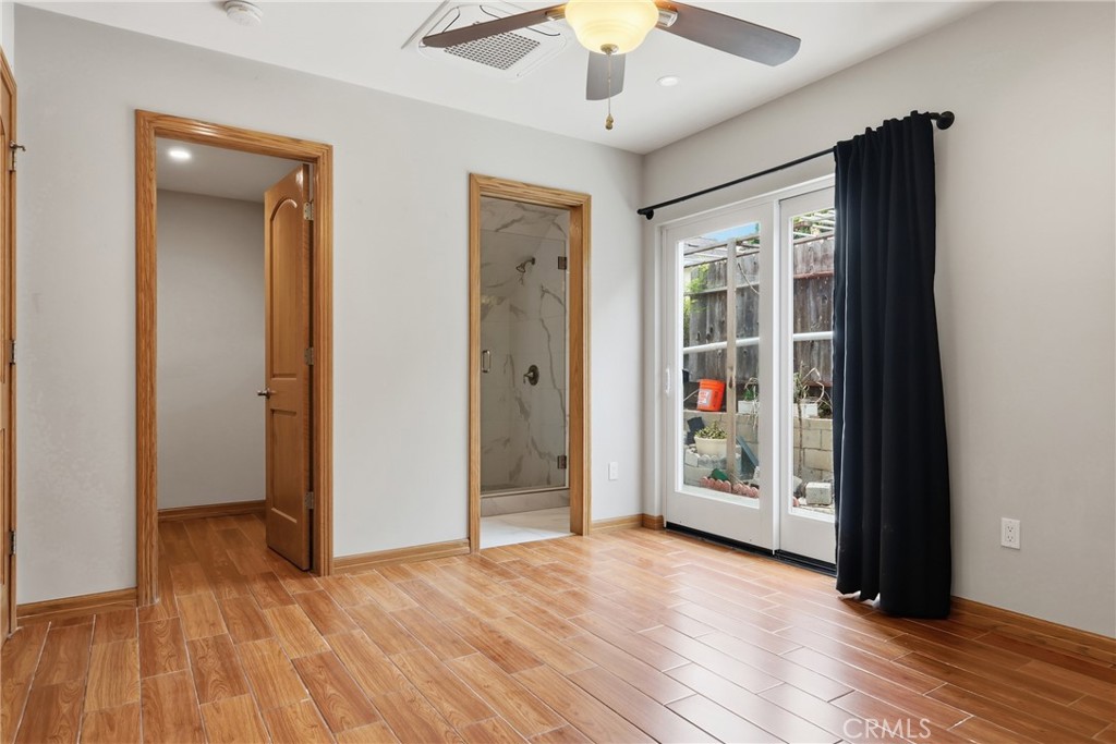 662 W 31st Property Photo 31