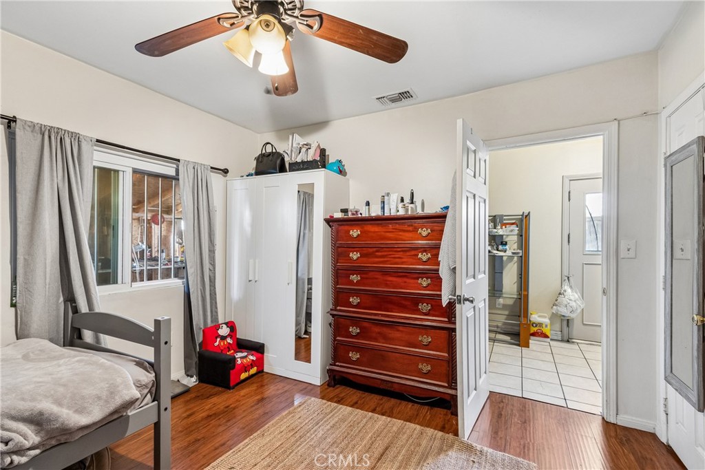 626 S Inglewood Avenue Property Photo 20