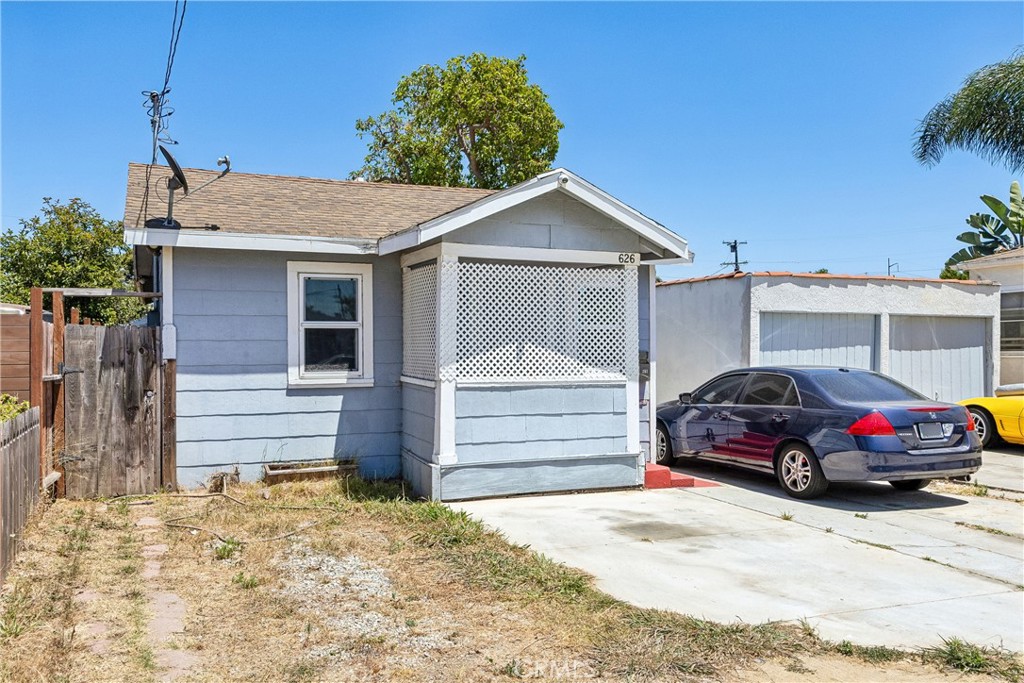 626 S Inglewood Avenue Property Photo 31