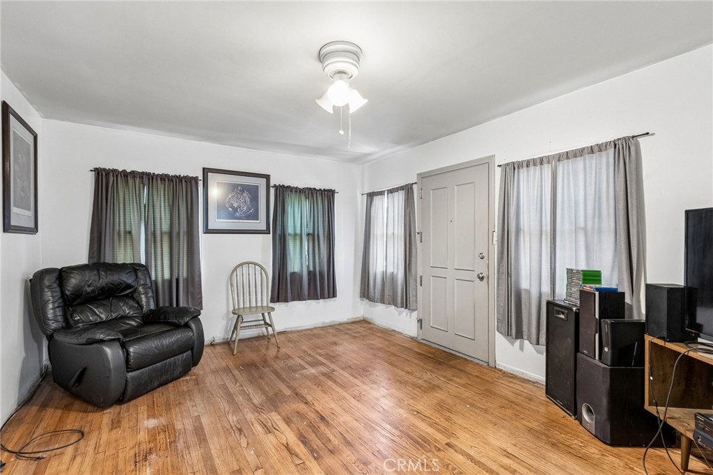 626 S Inglewood Property Photo 26