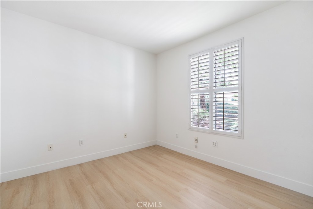 17983 Lost Canyon Rd 117 Property Photo 9