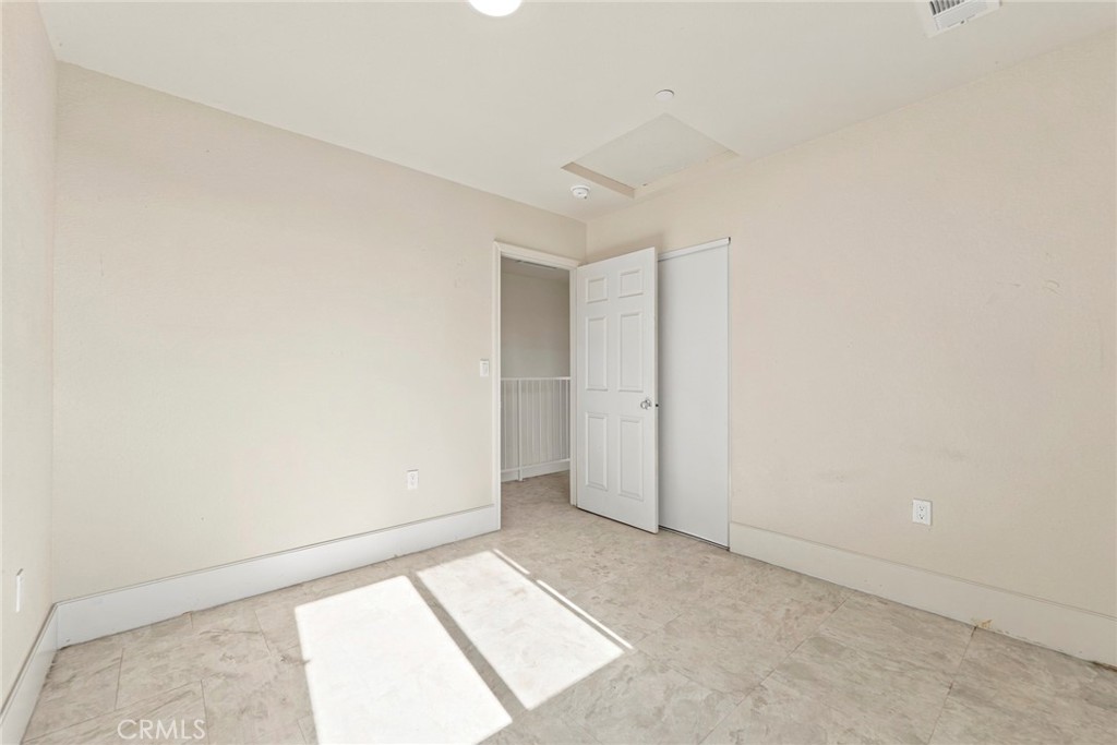 2019 E 105 Street Property Photo 10