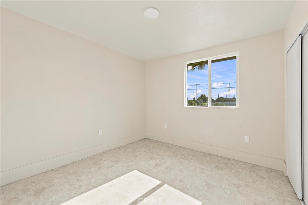2019 E 105 Street Property Photo 12