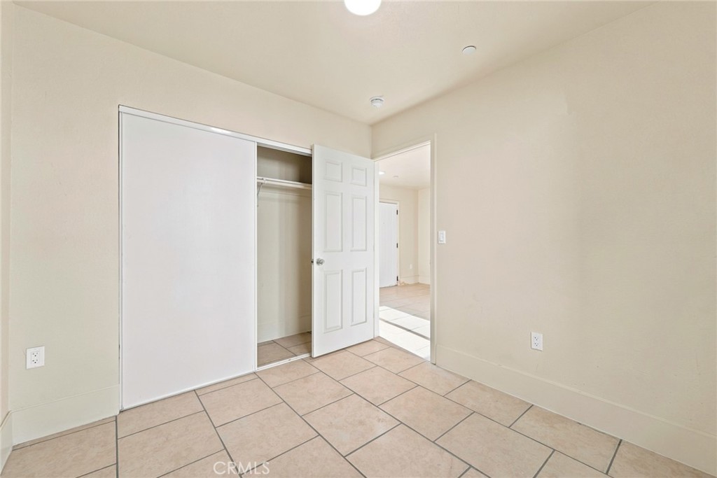 2019 E 105 Street Property Photo 20