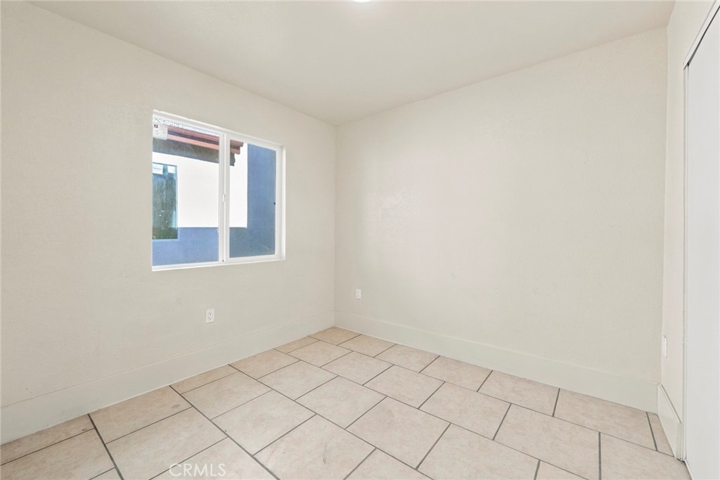 2019 E 105 Street Property Photo 21