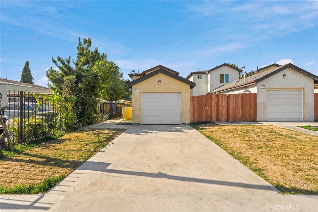 2019 E 105 Street Property Photo 25