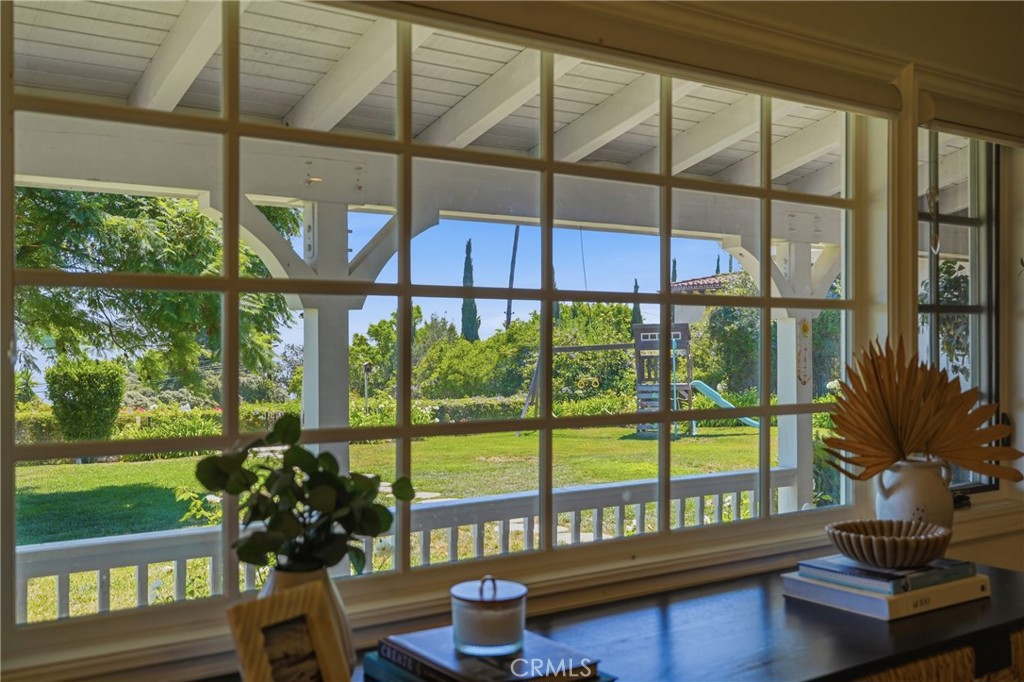 28935 Palos Verdes E Property Photo 5