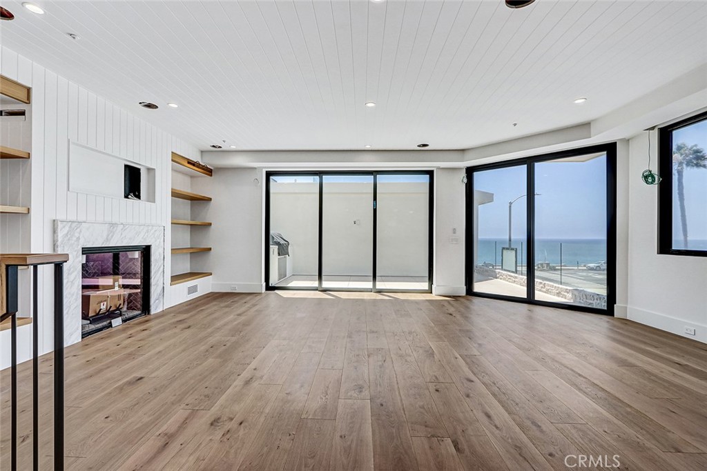 1400 Esplanade 2 Property Photo 14