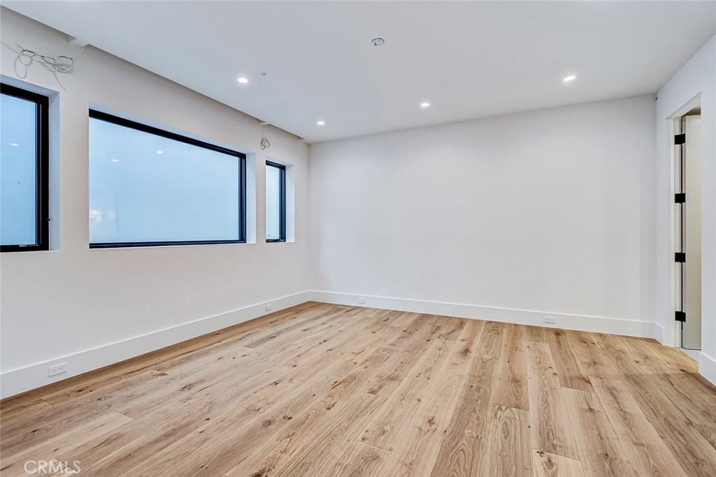 1400 Esplanade 2 Property Photo 26