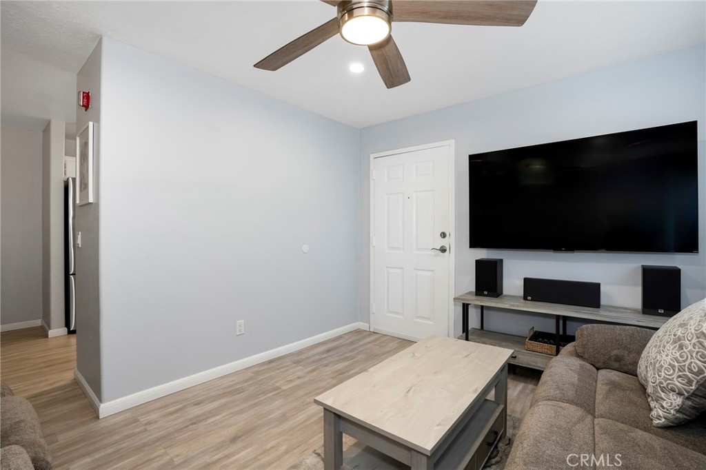 1061 Harbor Heights Dr. G Property Photo 5