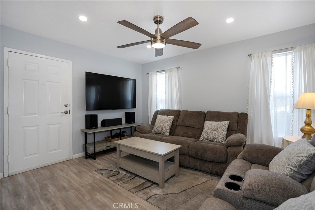 1061 Harbor Heights Dr. G Property Photo 6