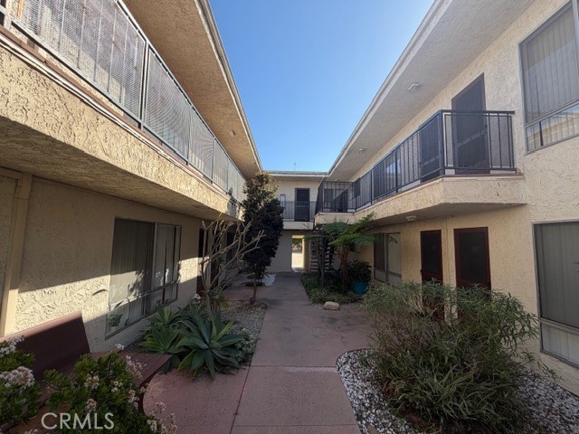25711 Frampton Property Photo 3
