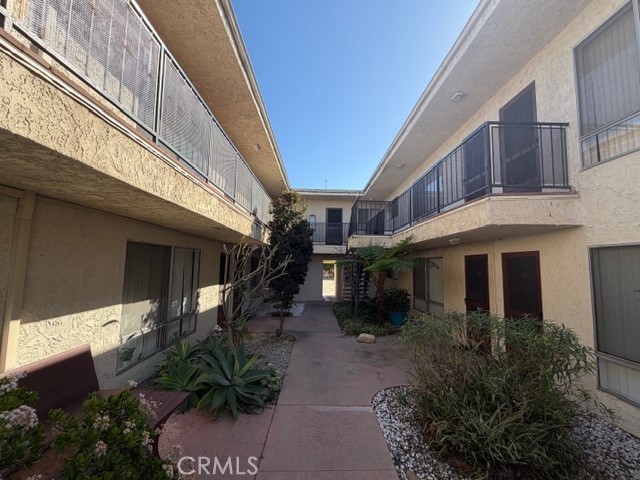 25711 Frampton Property Photo 3