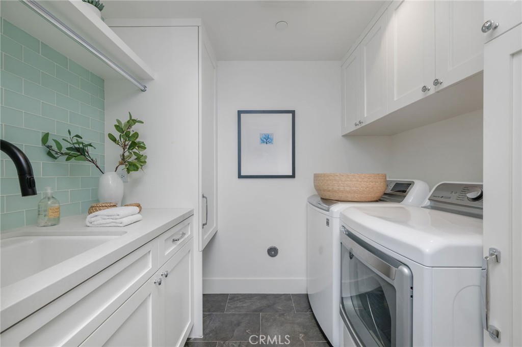457 26th Street Property Photo 52