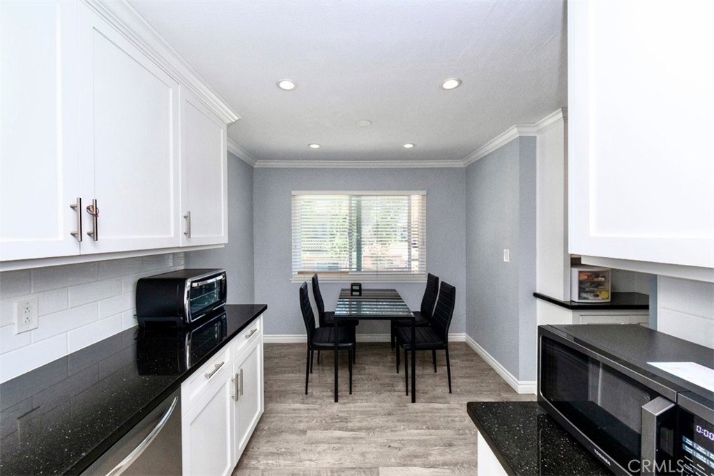 12200 Montecito Road L208 Property Photo 4