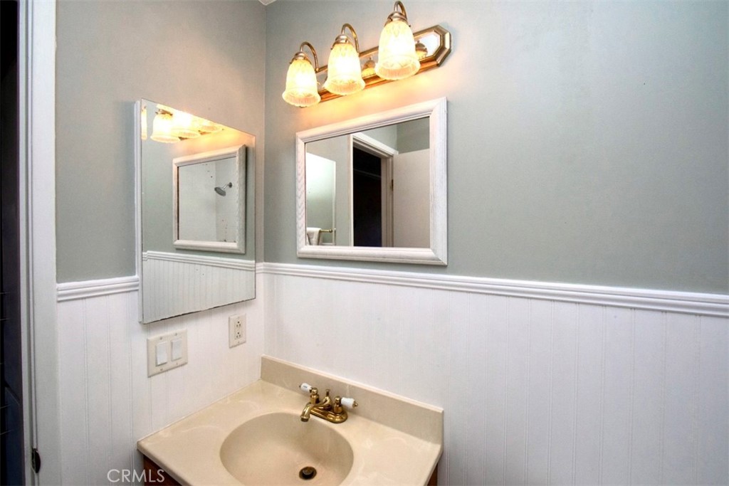 12200 Montecito Road L208 Property Photo 15