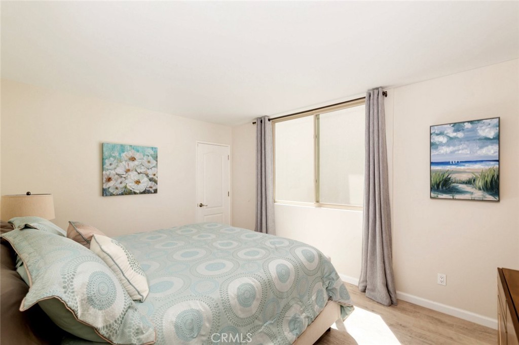 126 Neptune Avenue Property Photo 33