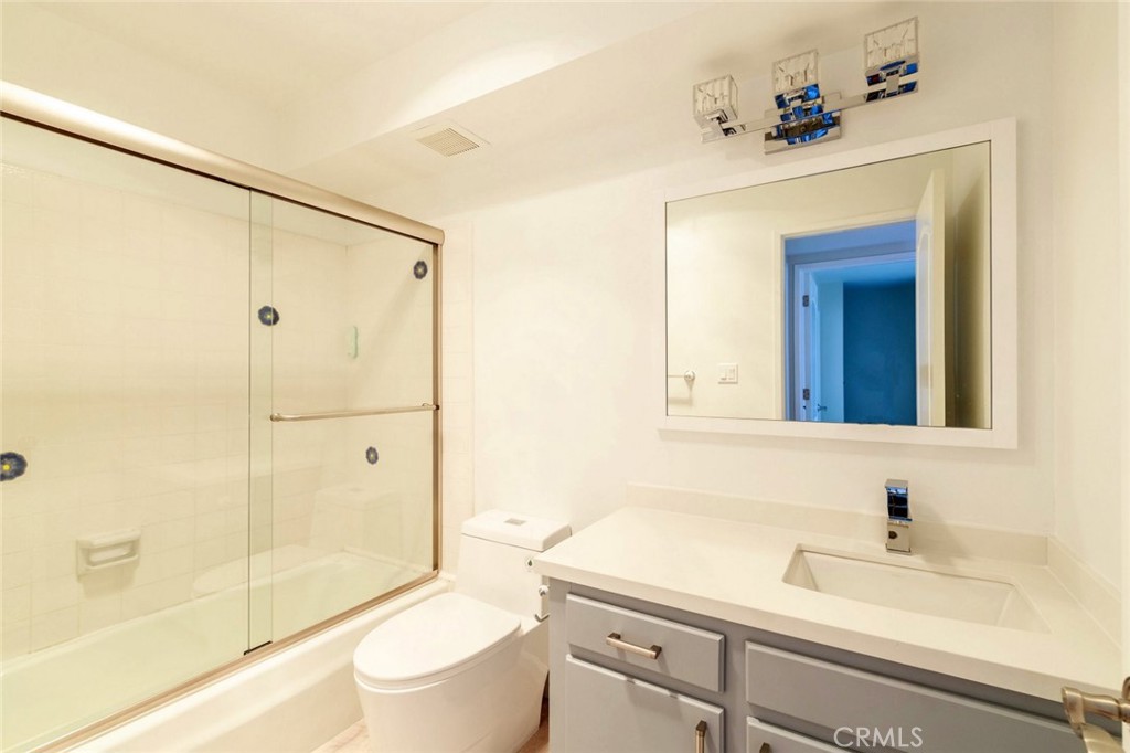 126 Neptune Avenue Property Photo 38