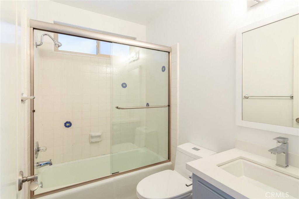 126 Neptune Avenue Property Photo 44
