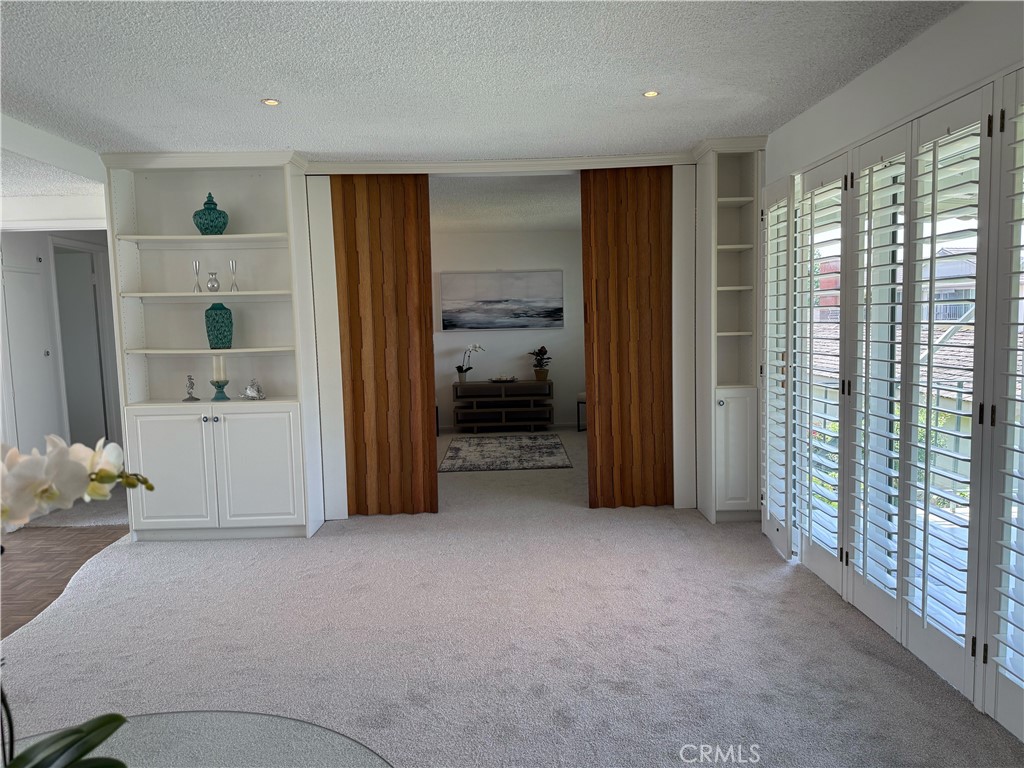 22853 Nadine B Property Photo 10