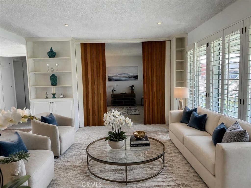 22853 Nadine B Property Photo 11