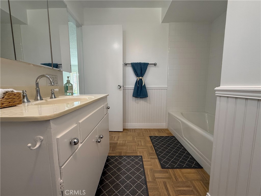 22853 Nadine B Property Photo 34