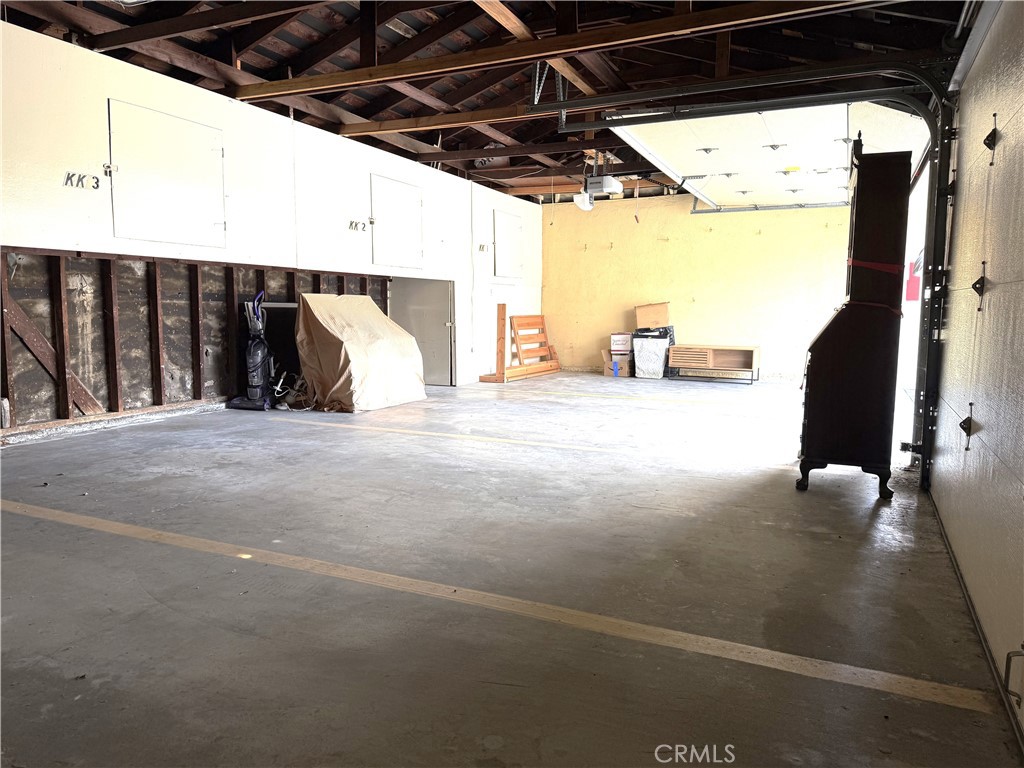 22853 Nadine B Property Photo 38