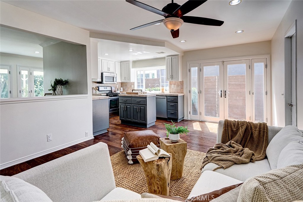 5872 Karen Property Photo 14